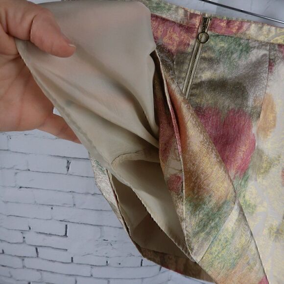 H&M GOLD PINK & GREEN METALLIC FLORAL MINI SKIRT SIZE 10 - Picture 6 of 6